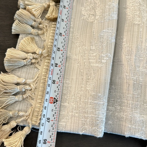 SET OF 2 CUSTOM MADE DROAES WITH FRINGE LINED - Picture 4 of 7